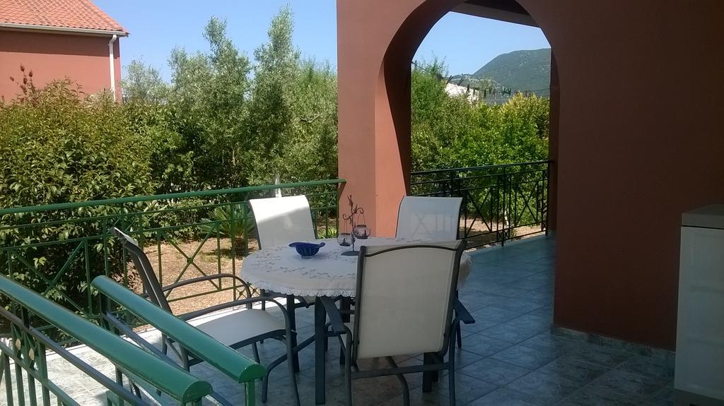 Villa Eleftheria Karavomylos Ngoại thất bức ảnh