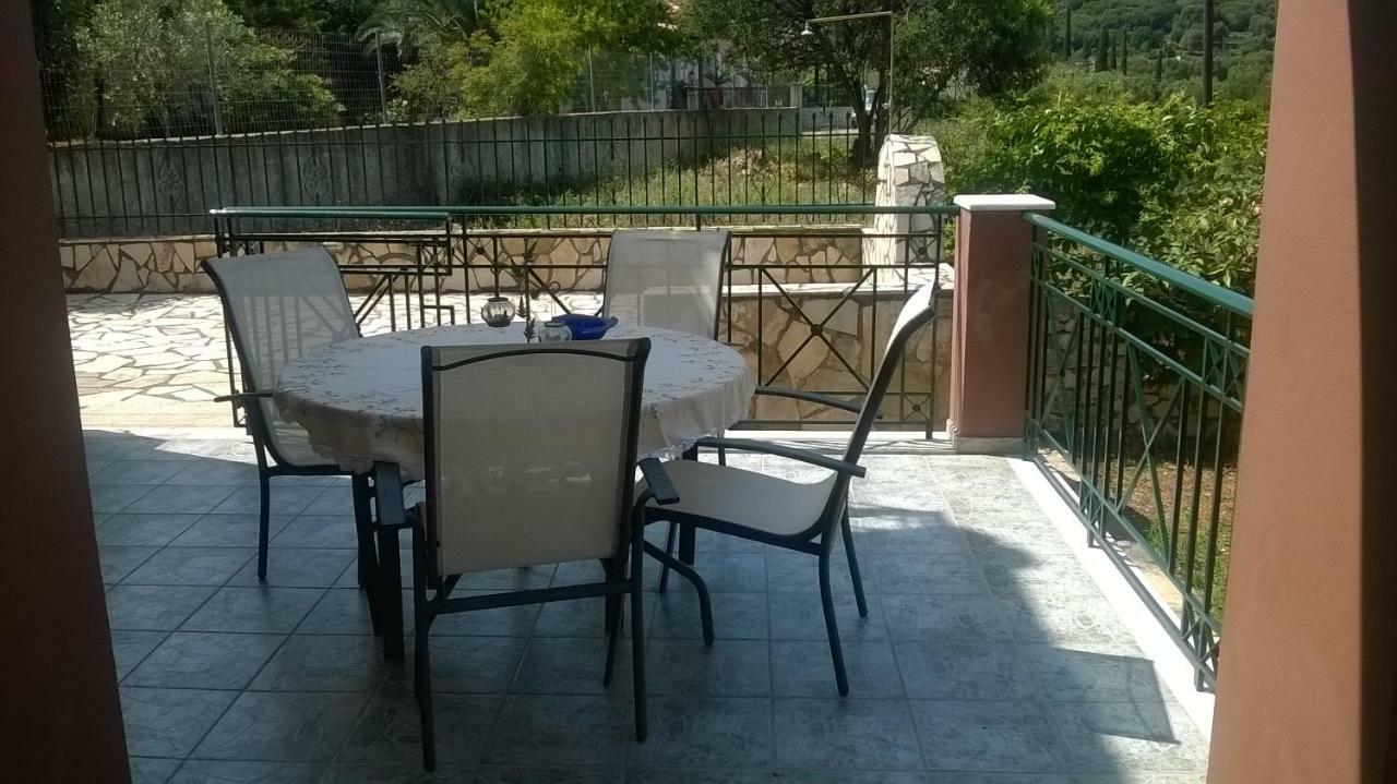 Villa Eleftheria Karavomylos Ngoại thất bức ảnh